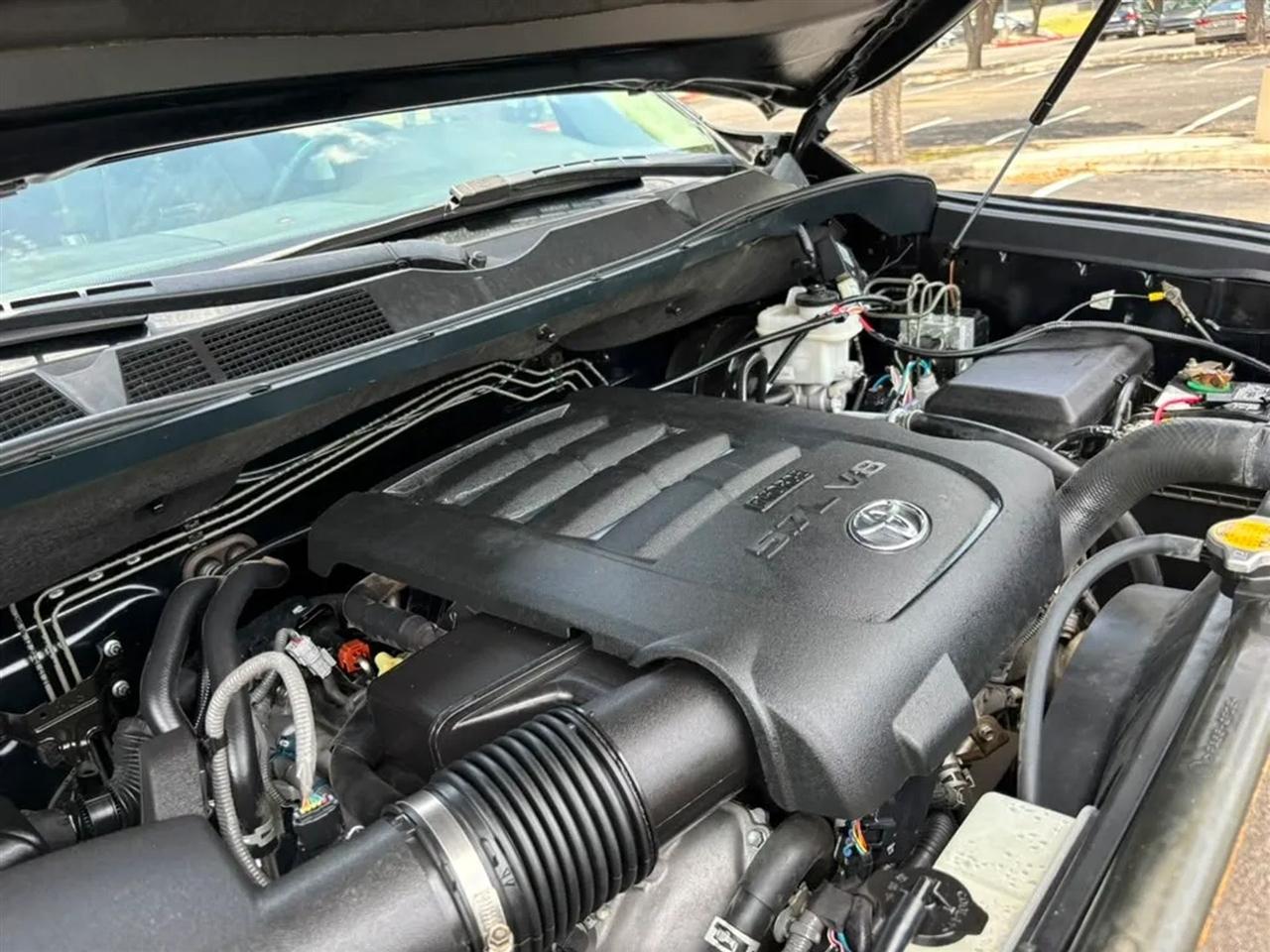 Toyota Tundra  2016