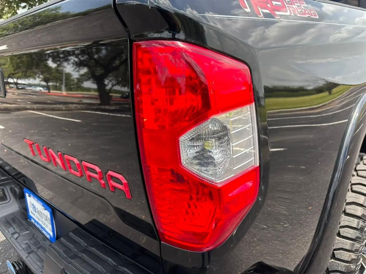 Toyota Tundra  2016