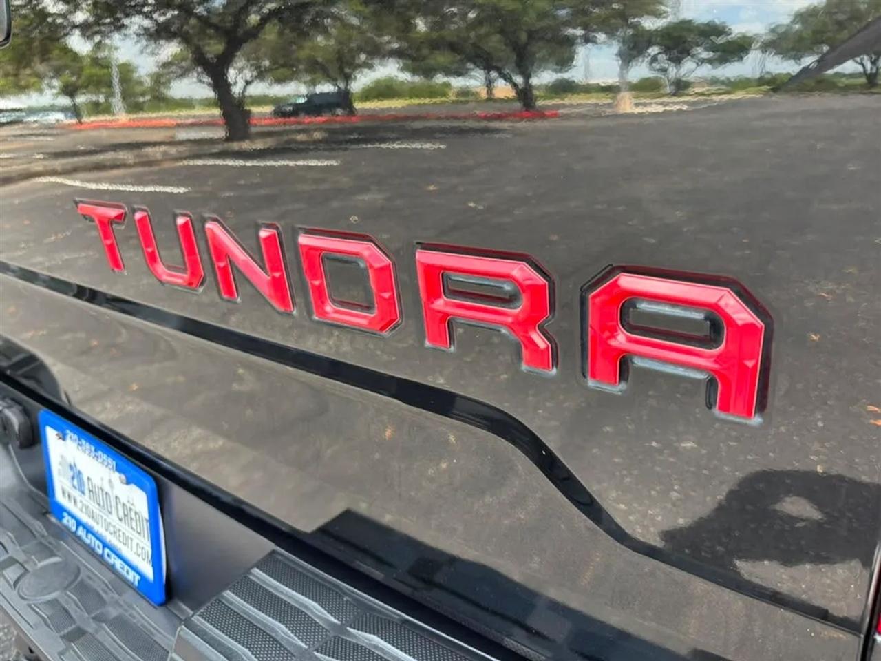 Toyota Tundra  2016