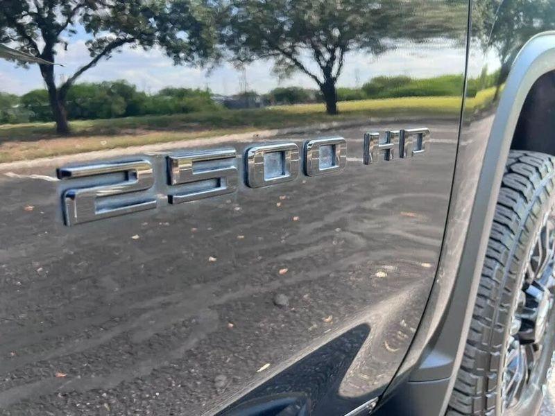 Chevrolet Silverado 2500HD  2022