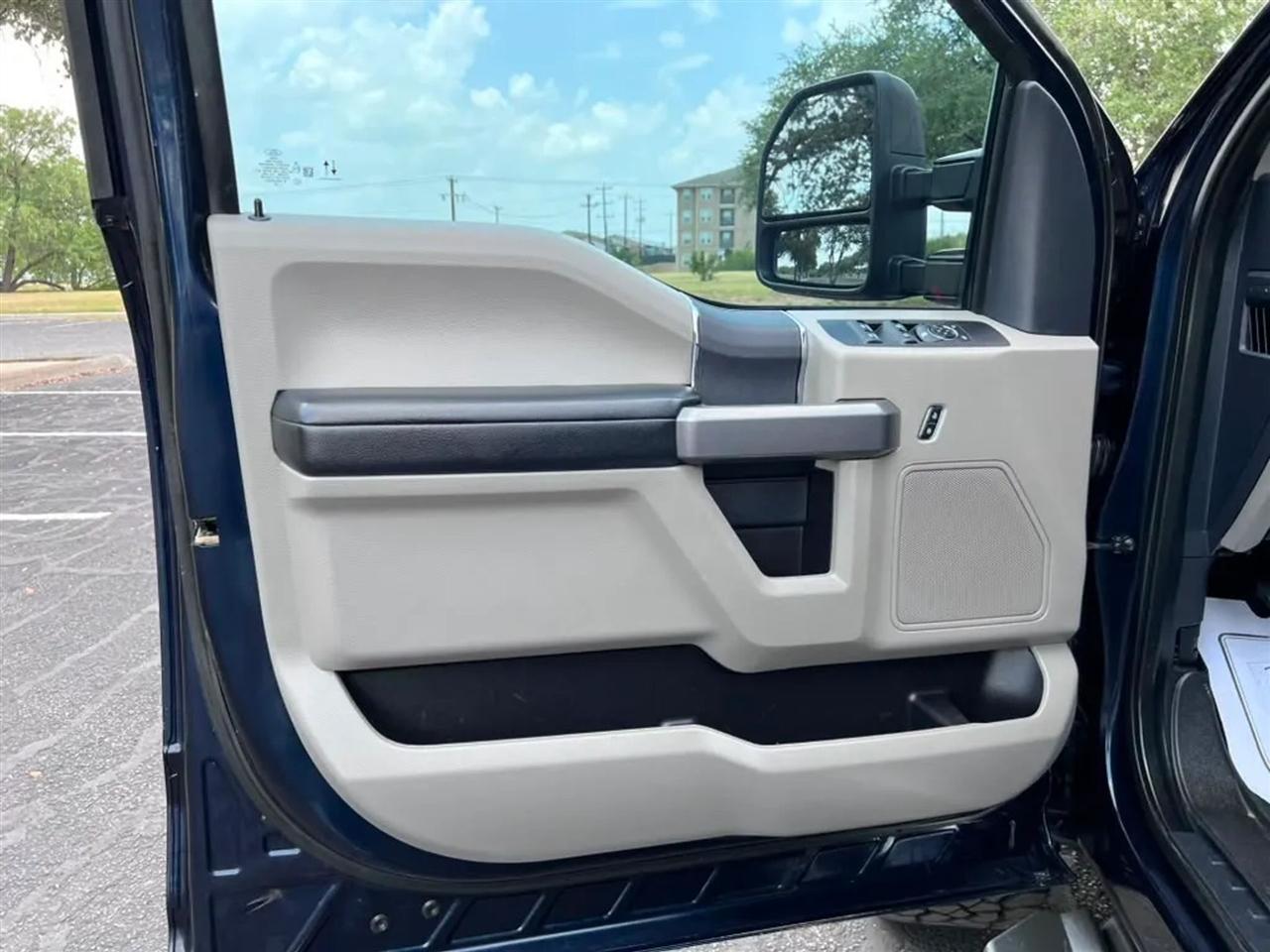 Ford F-250 SD  2022