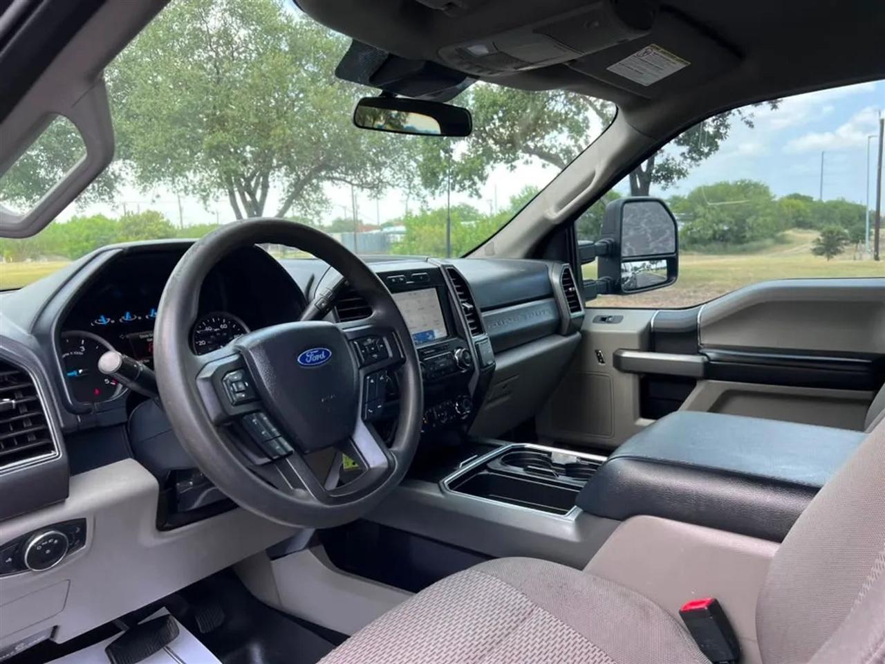Ford F-250 SD  2022