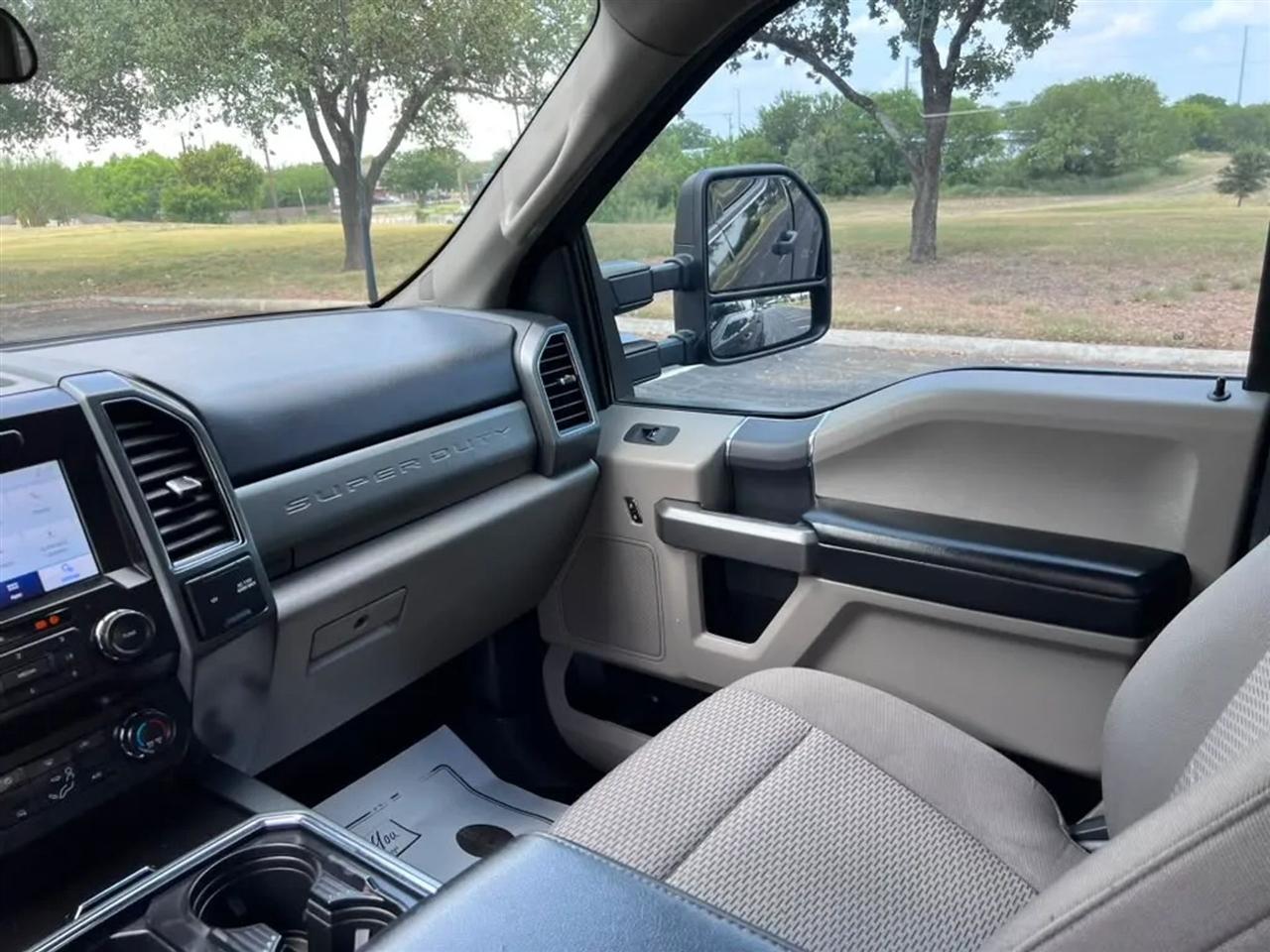 Ford F-250 SD  2022