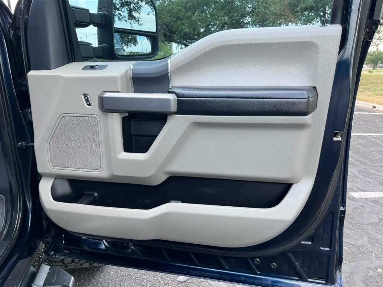 Ford F-250 SD  2022
