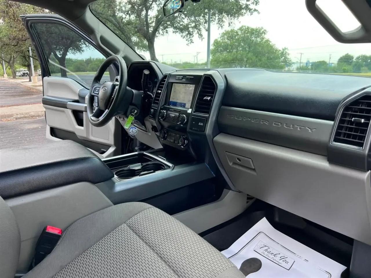Ford F-250 SD  2022