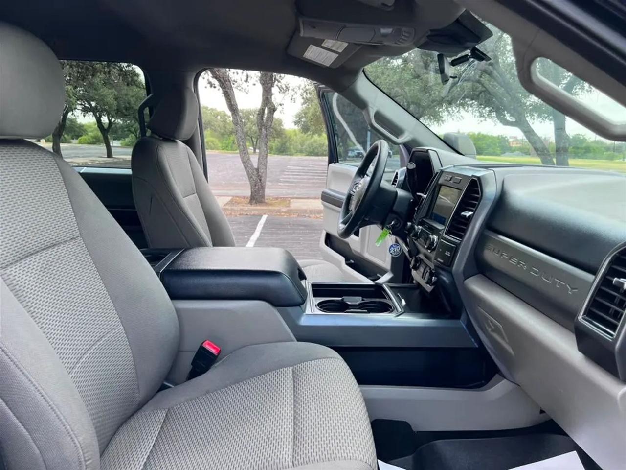 Ford F-250 SD  2022