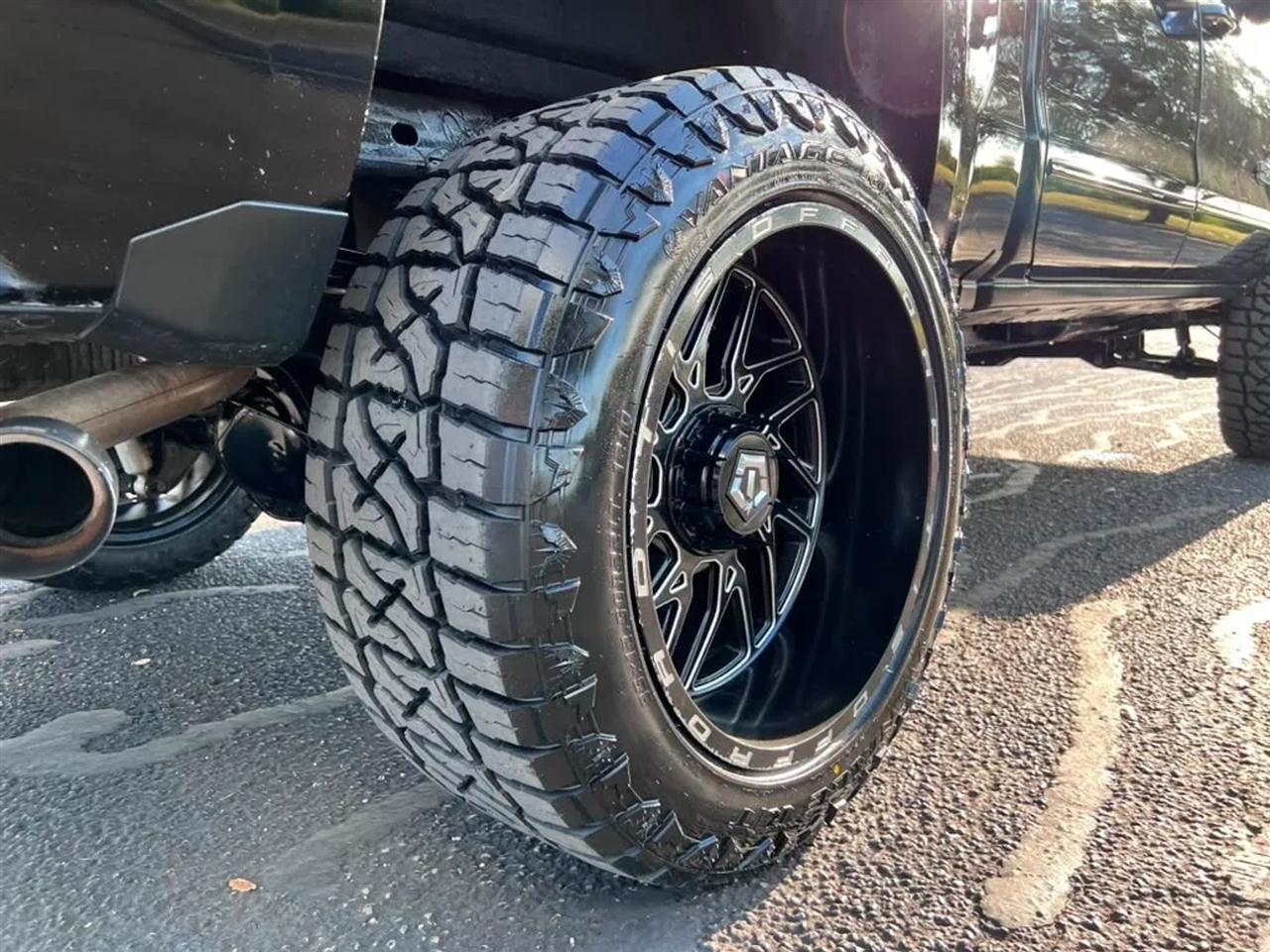 Chevrolet Silverado 1500  2018