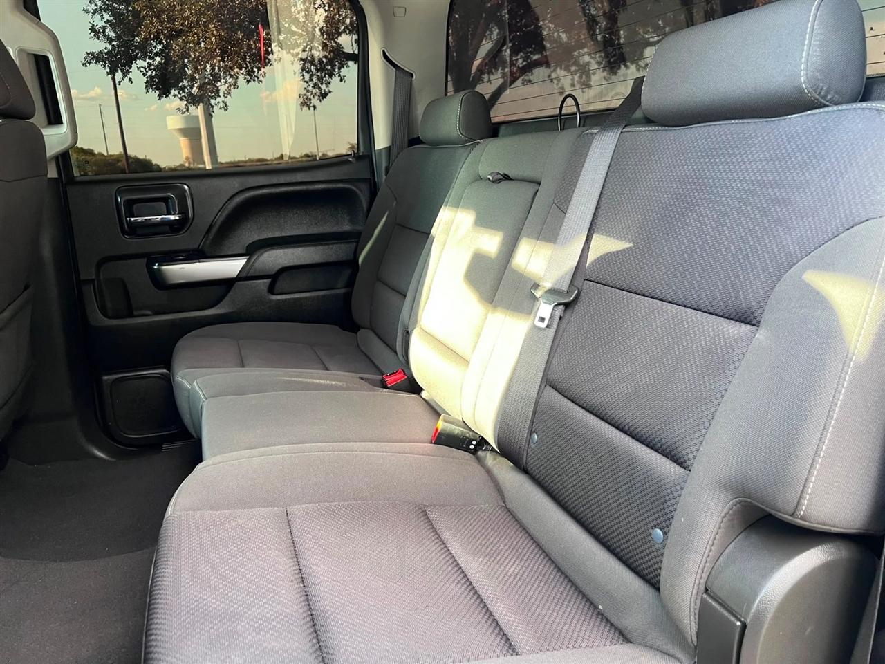 Chevrolet Silverado 1500  2018