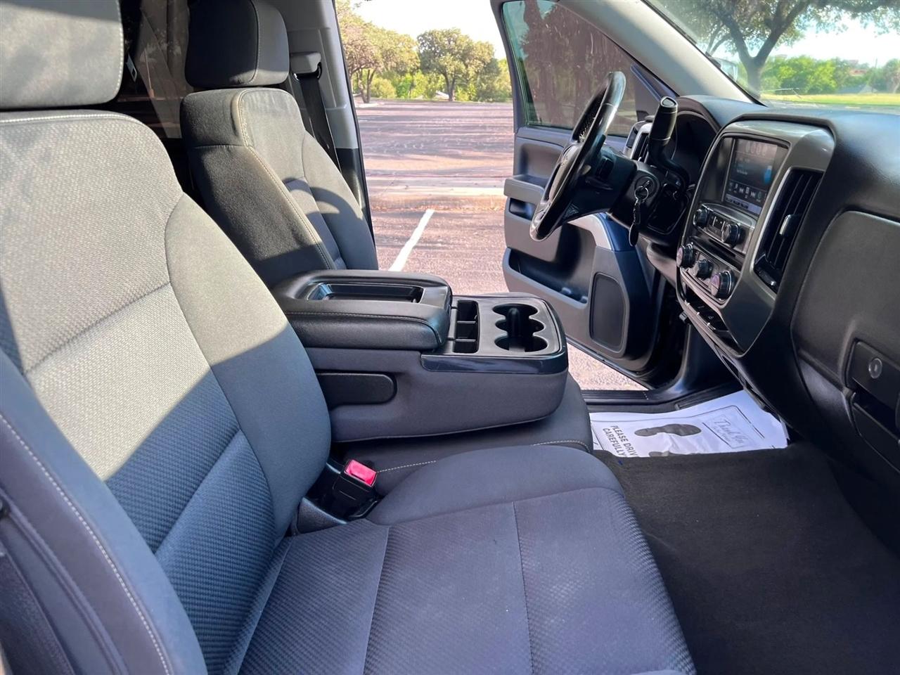 Chevrolet Silverado 1500  2018