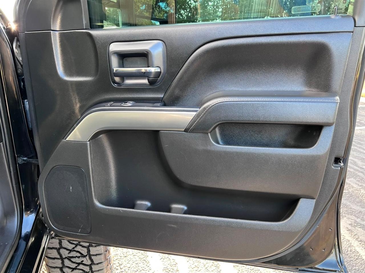 Chevrolet Silverado 1500  2018