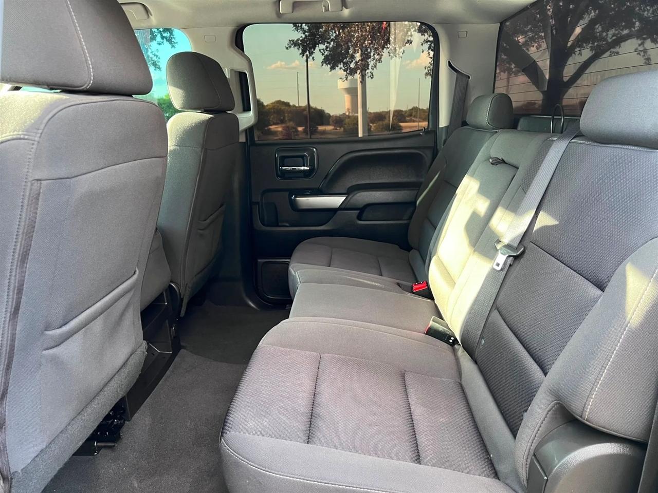 Chevrolet Silverado 1500  2018