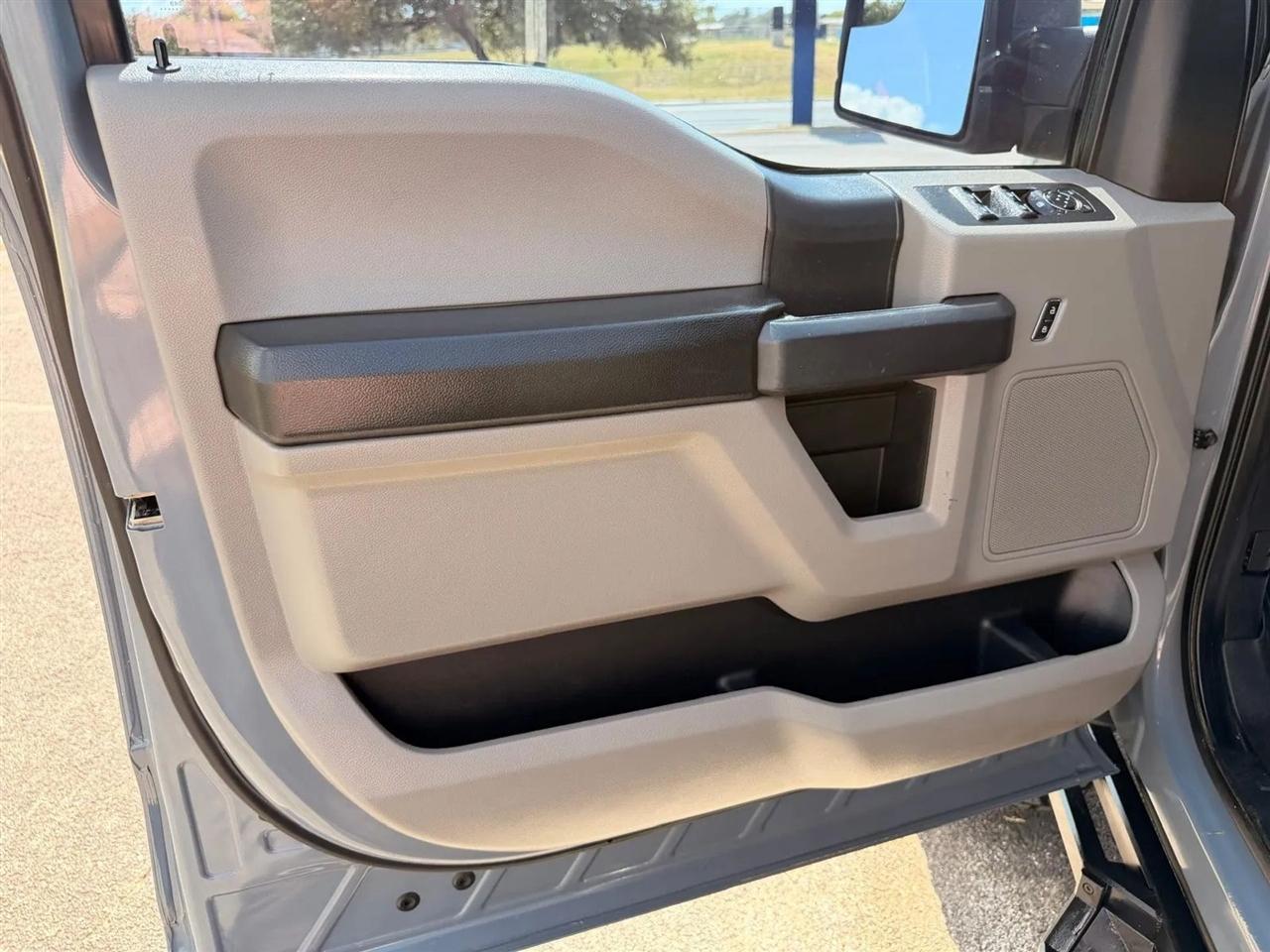 Ford F-150  2020