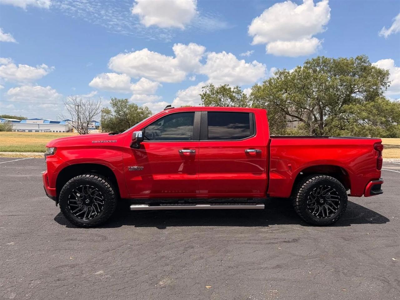 Chevrolet Silverado 1500  2021