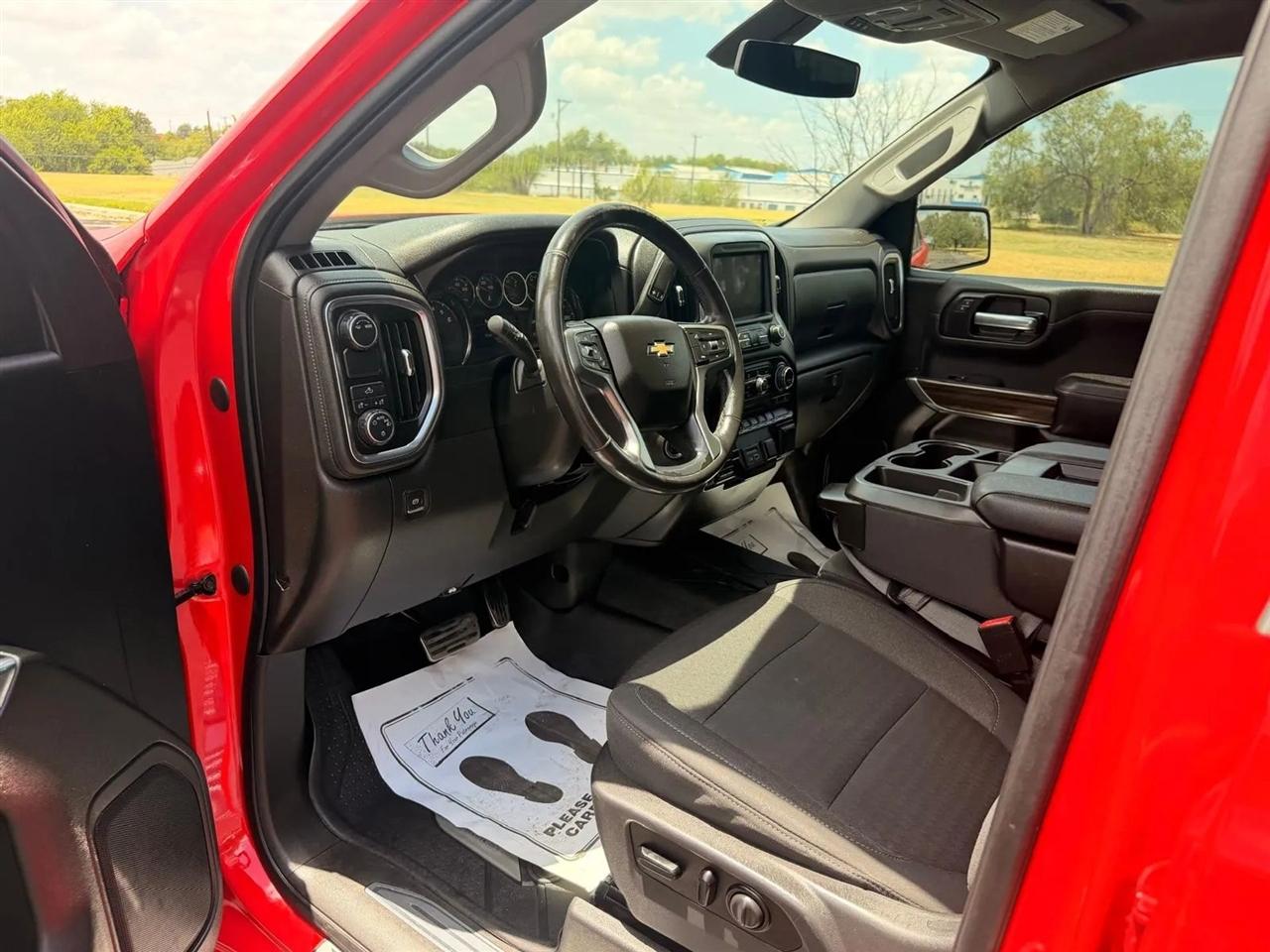 Chevrolet Silverado 1500  2021