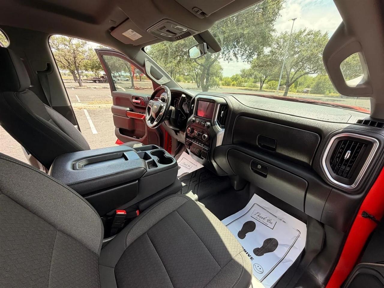 Chevrolet Silverado 1500  2021