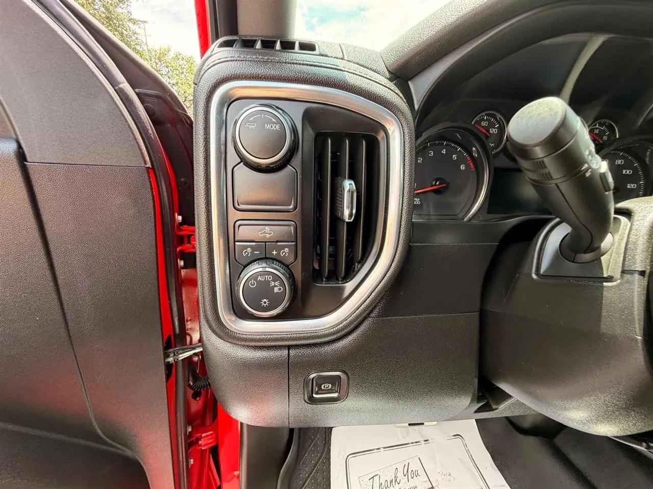 Chevrolet Silverado 1500  2021