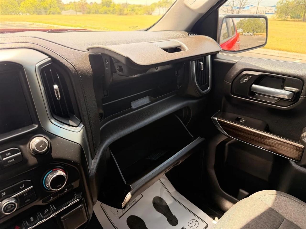 Chevrolet Silverado 1500  2021