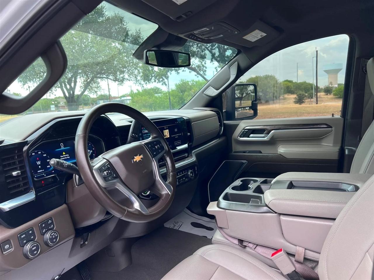 Chevrolet Silverado 3500HD  2024