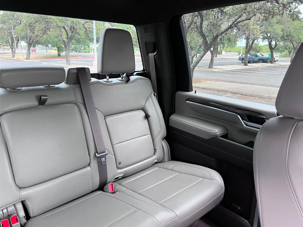 Chevrolet Silverado 3500HD  2024