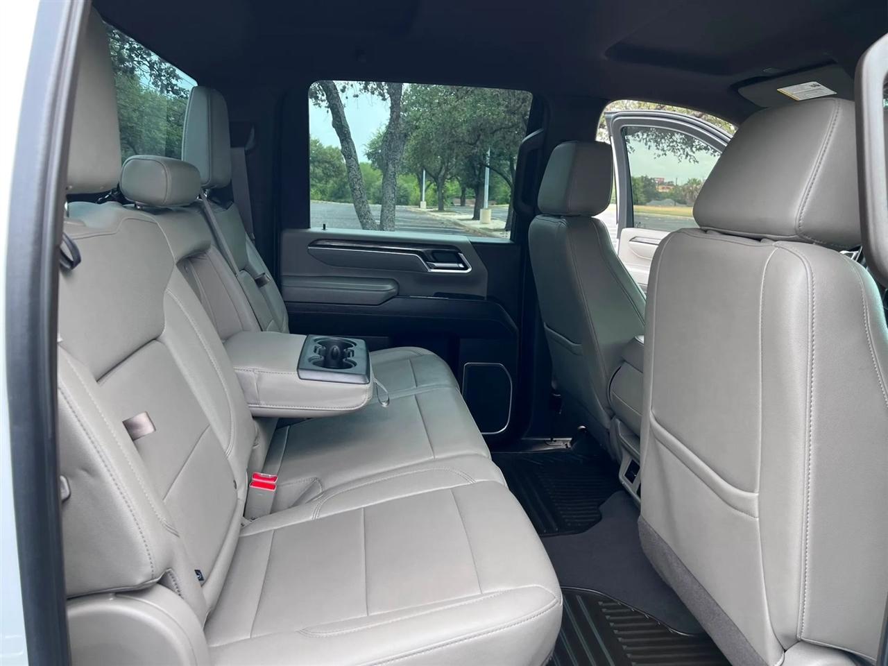 Chevrolet Silverado 3500HD  2024