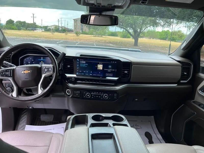 Chevrolet Silverado 3500HD  2024