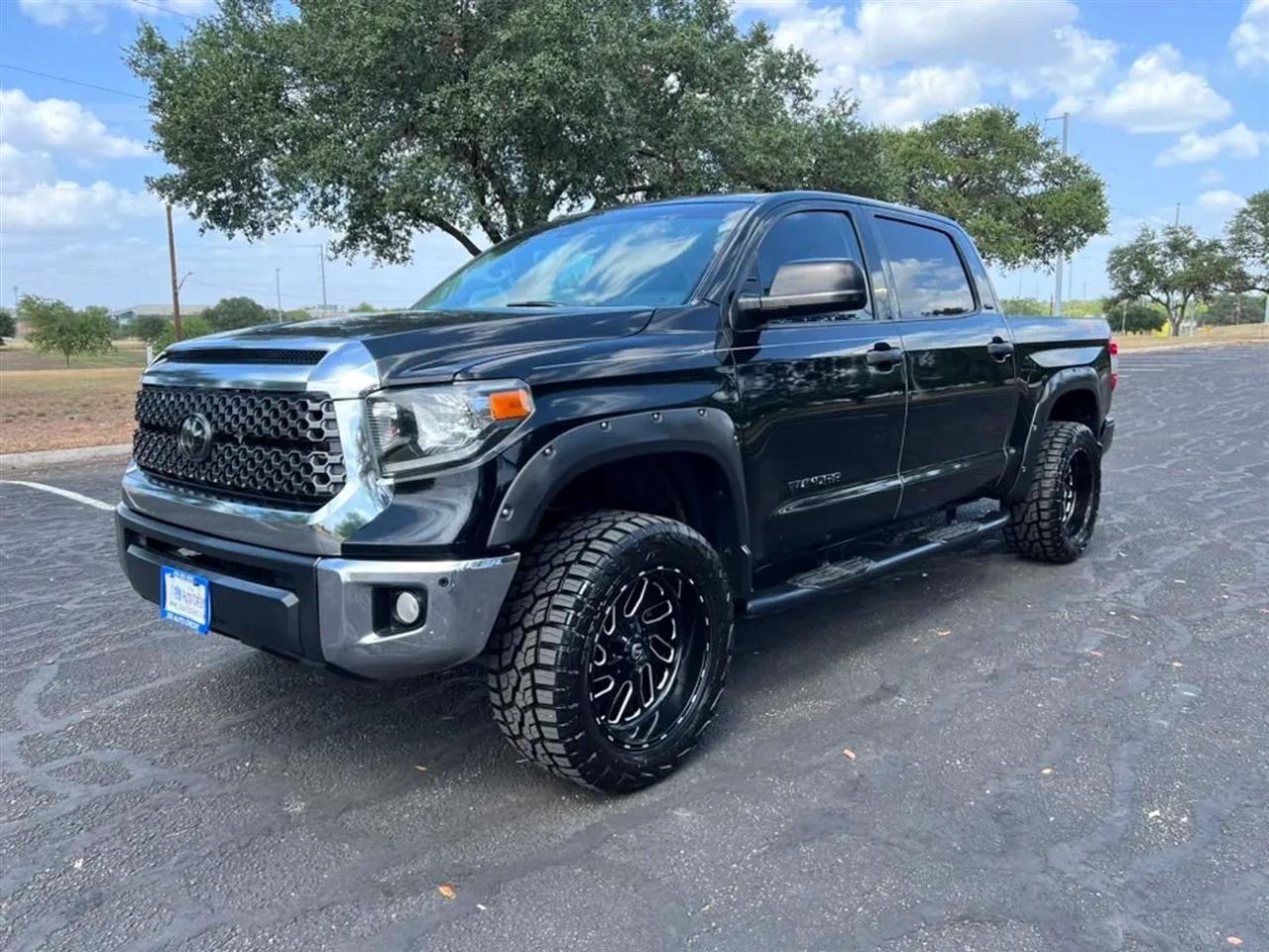 Toyota Tundra  2019