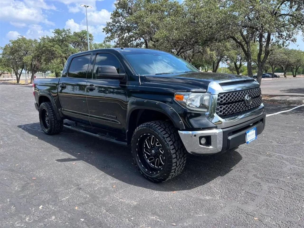 Toyota Tundra  2019