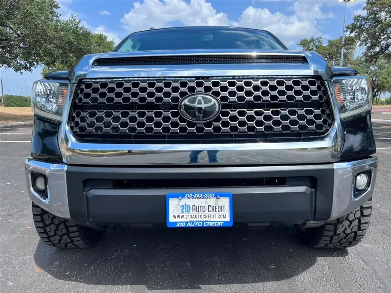 Toyota Tundra  2019