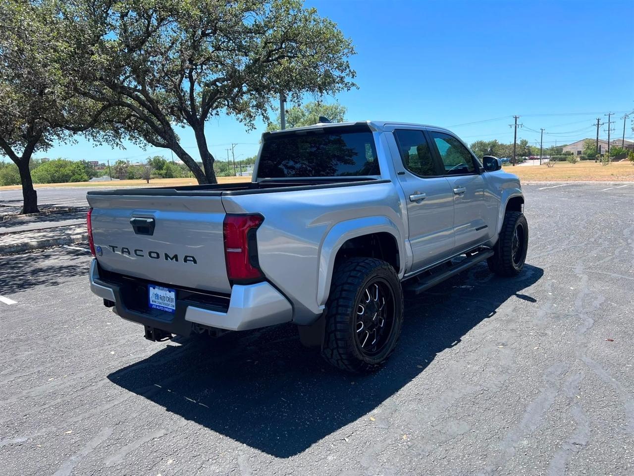 Toyota Tacoma  2024
