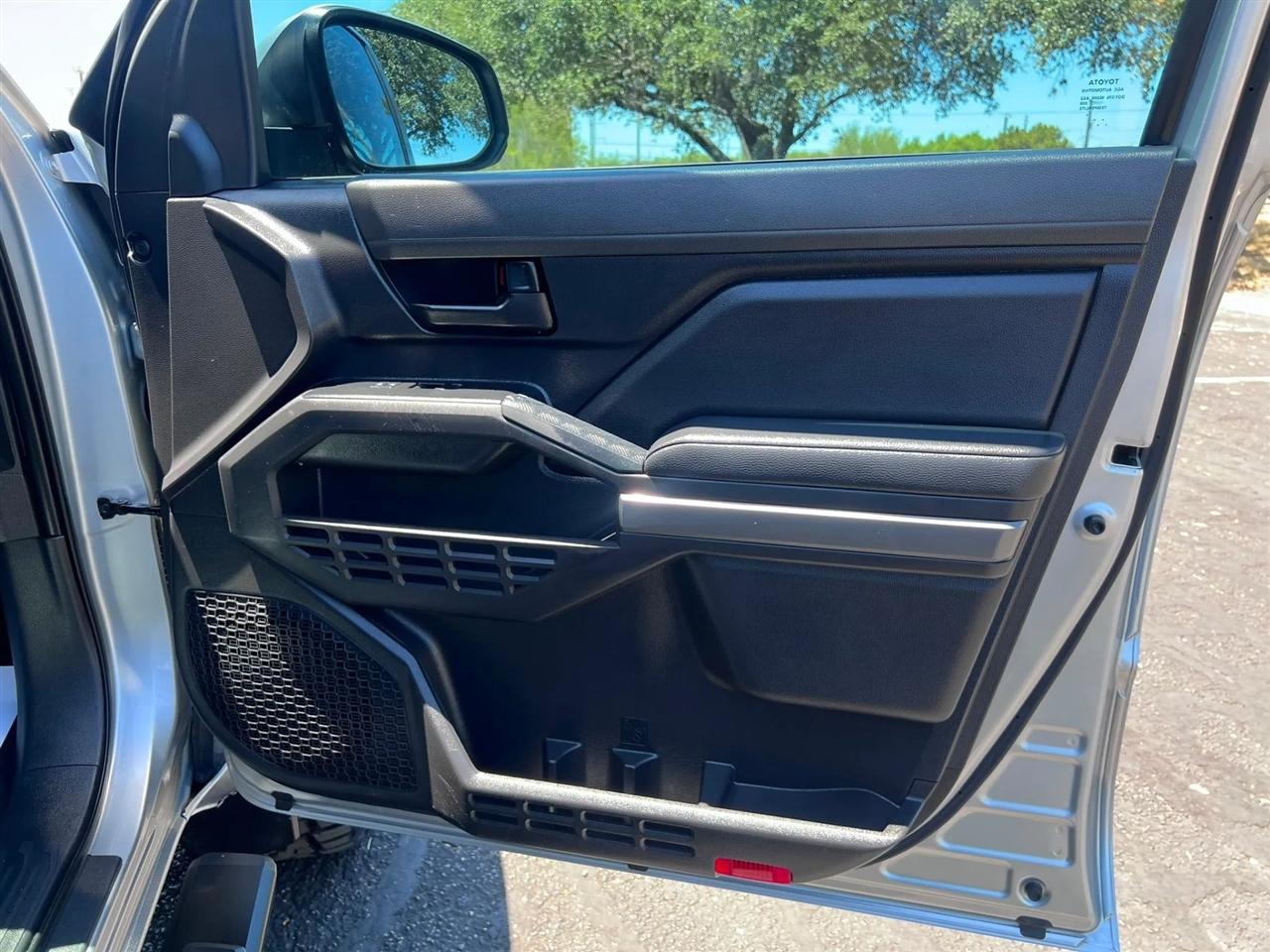 Toyota Tacoma  2024