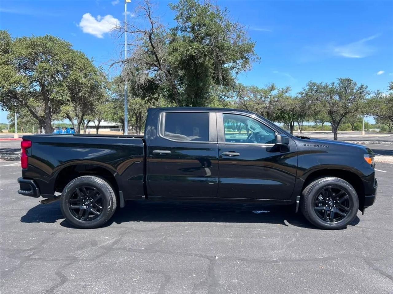 Chevrolet Silverado 1500  2023