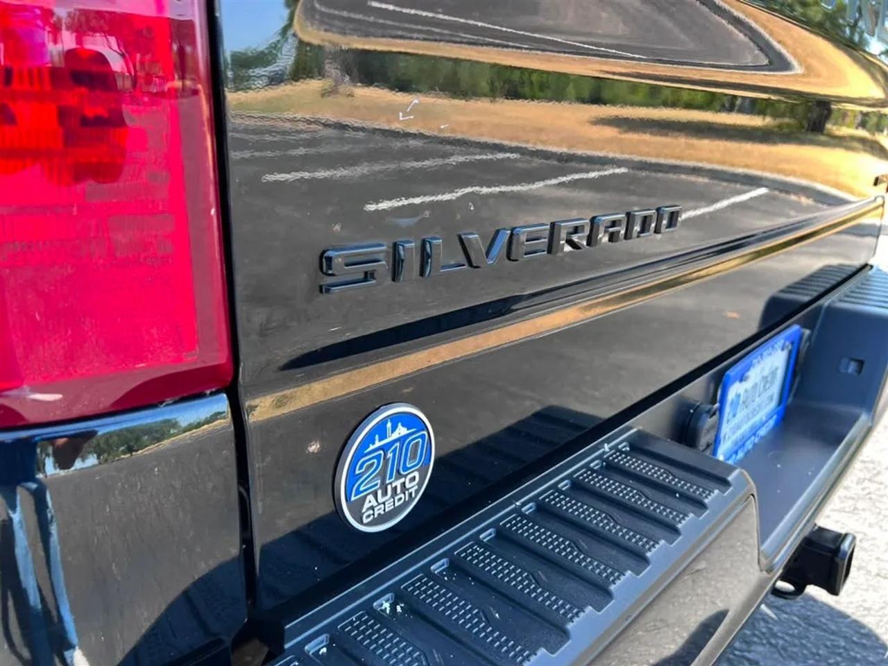 Chevrolet Silverado 1500  2023