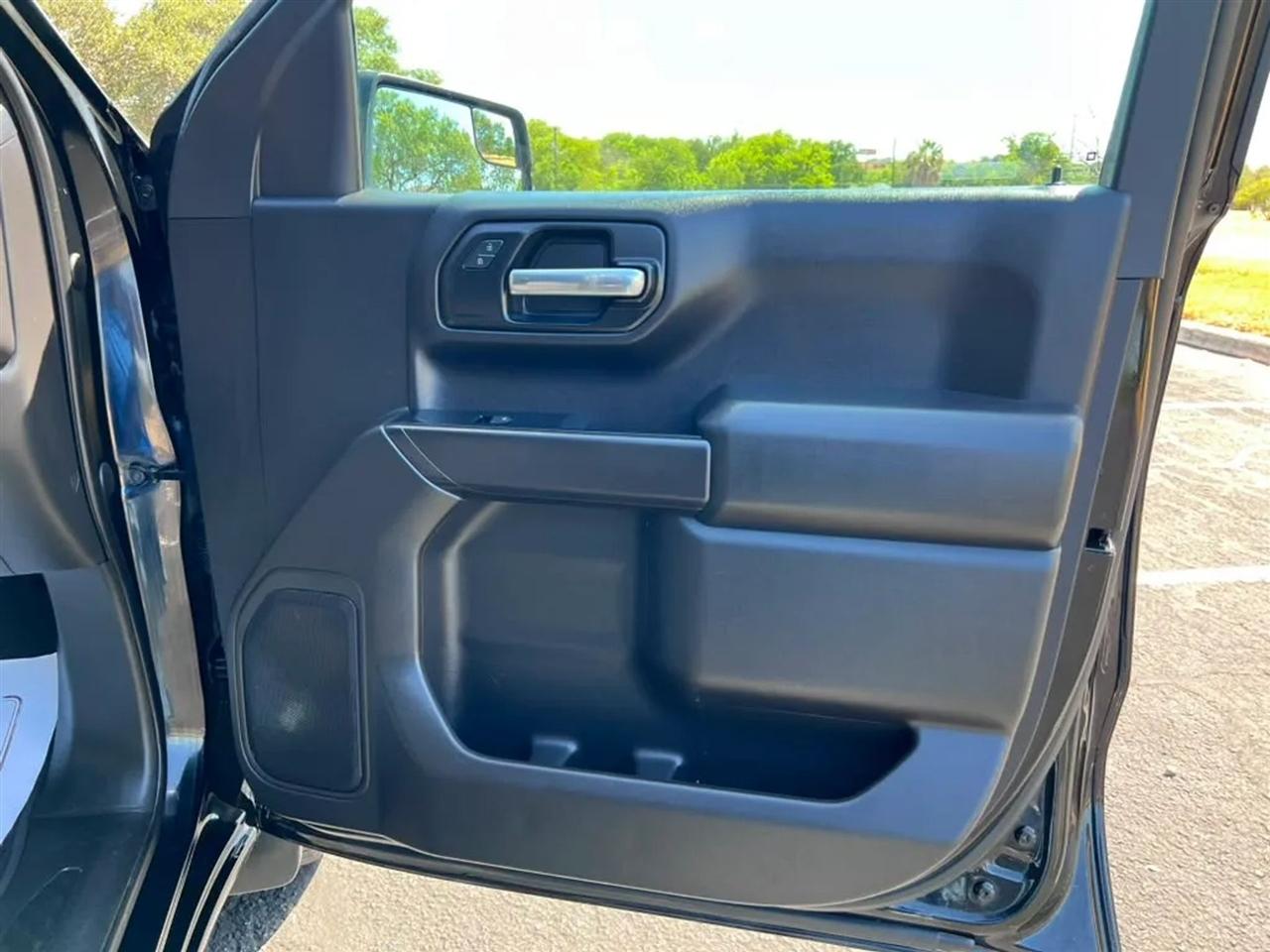 Chevrolet Silverado 1500  2023