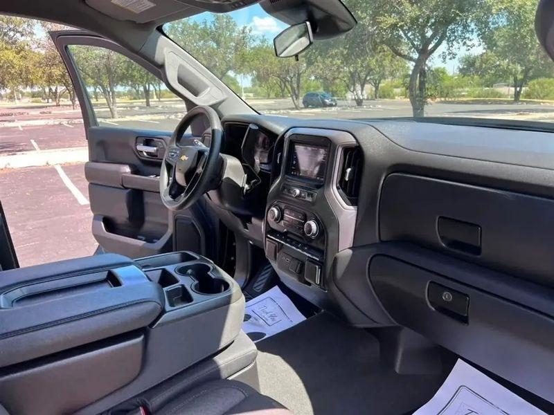 Chevrolet Silverado 1500  2023