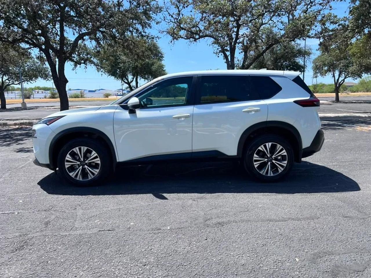 Nissan Rogue  2023