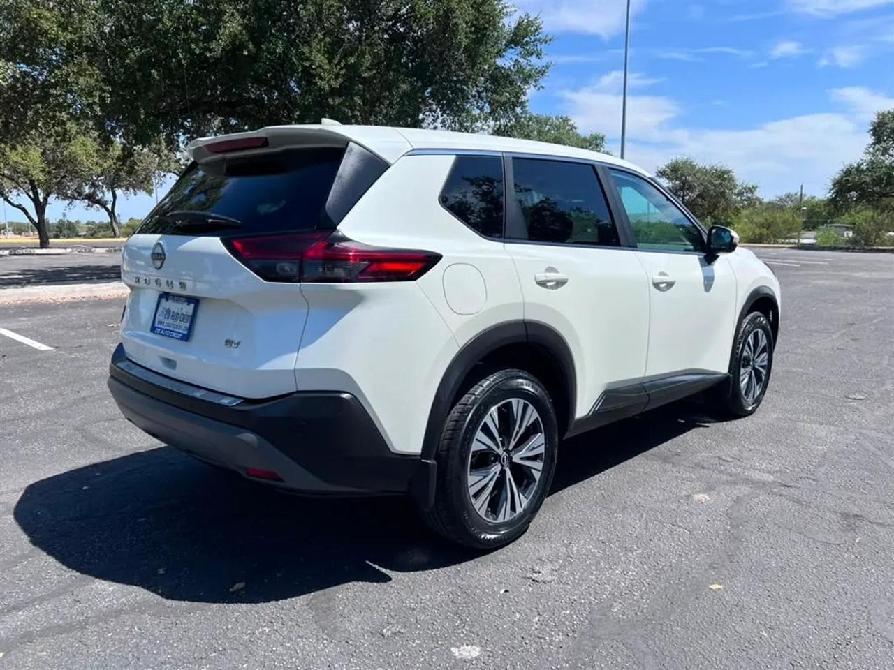 Nissan Rogue  2023