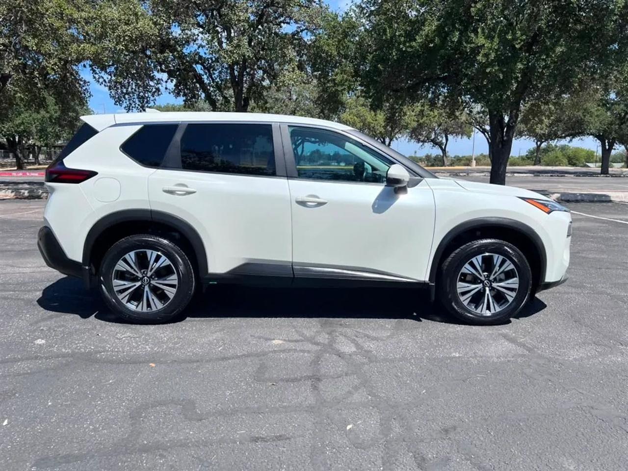 Nissan Rogue  2023
