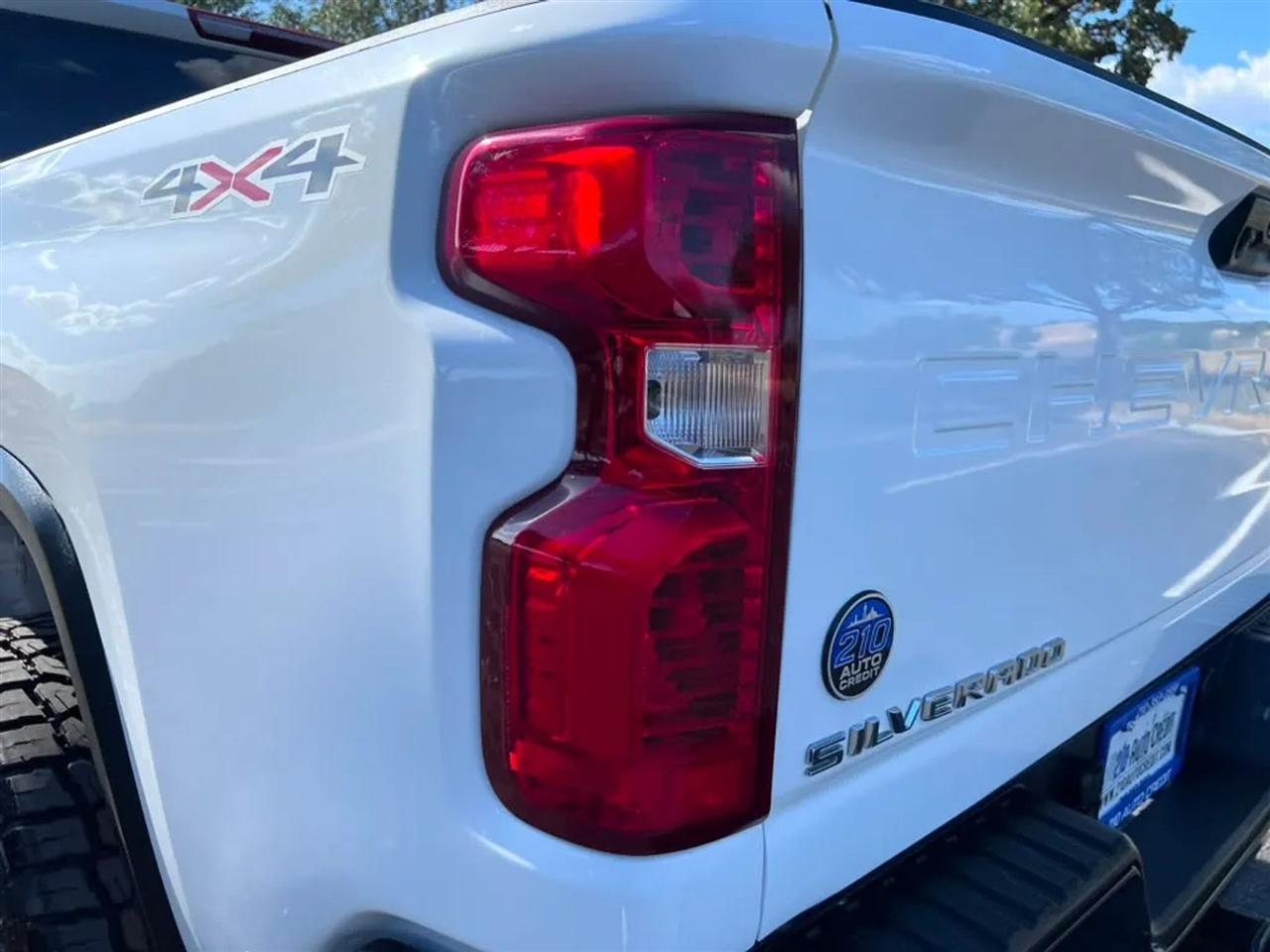 Chevrolet Silverado 2500HD  2024