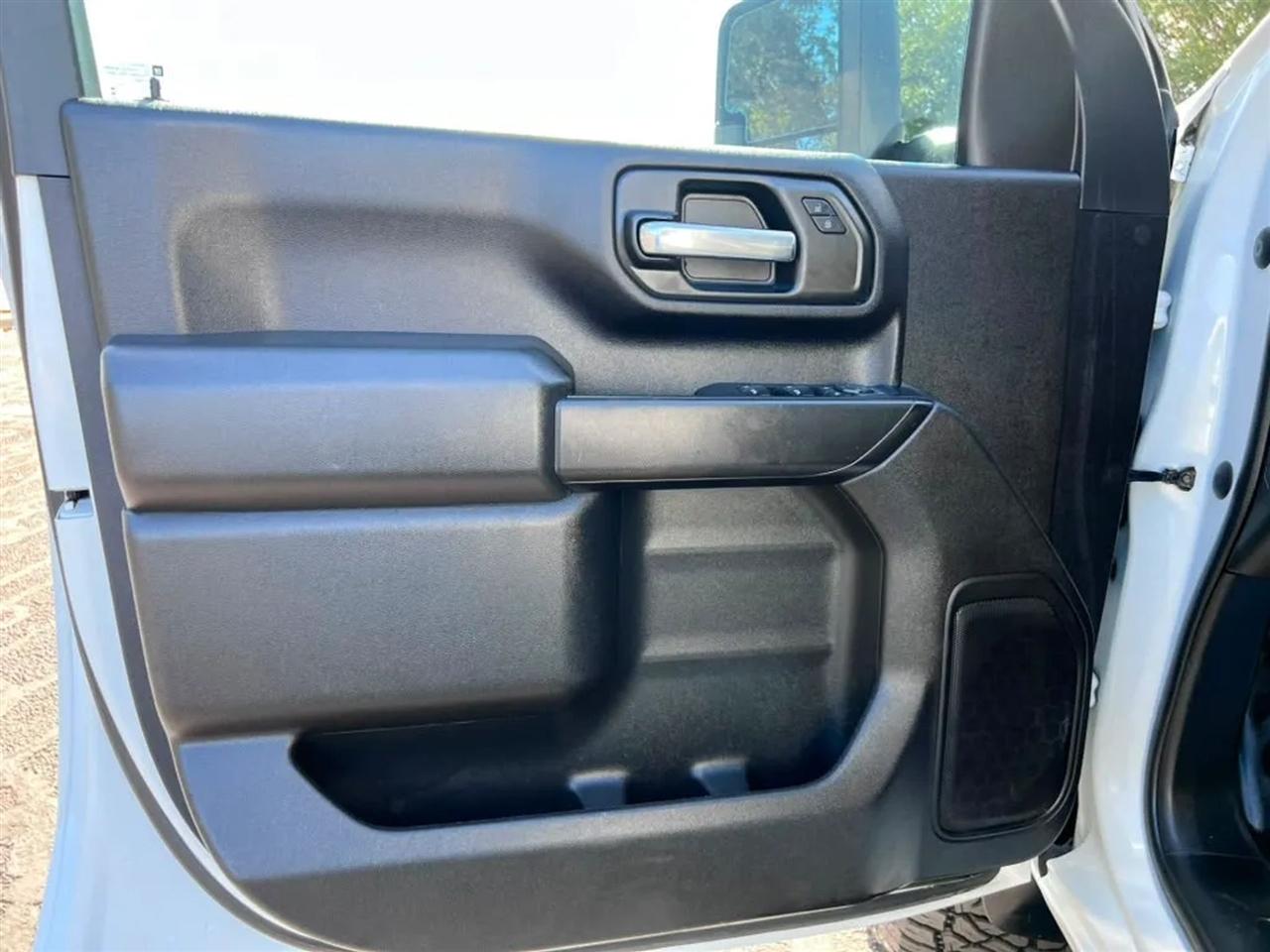 Chevrolet Silverado 2500HD  2024