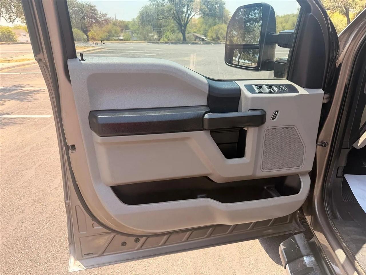 Ford F-350 SD  2020