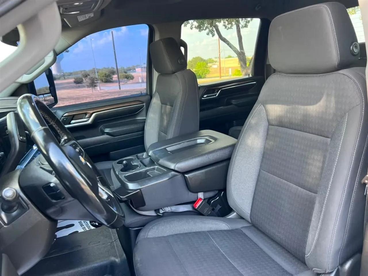Chevrolet Silverado 2500HD  2024