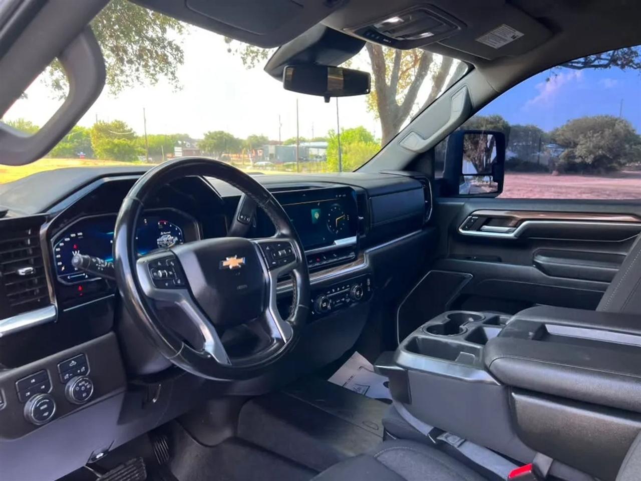Chevrolet Silverado 2500HD  2024