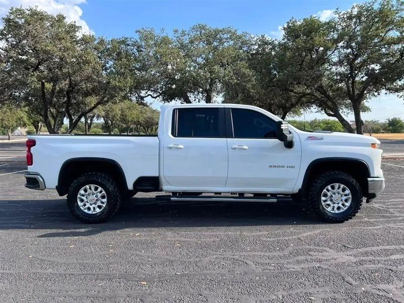 Chevrolet Silverado 2500HD  2024