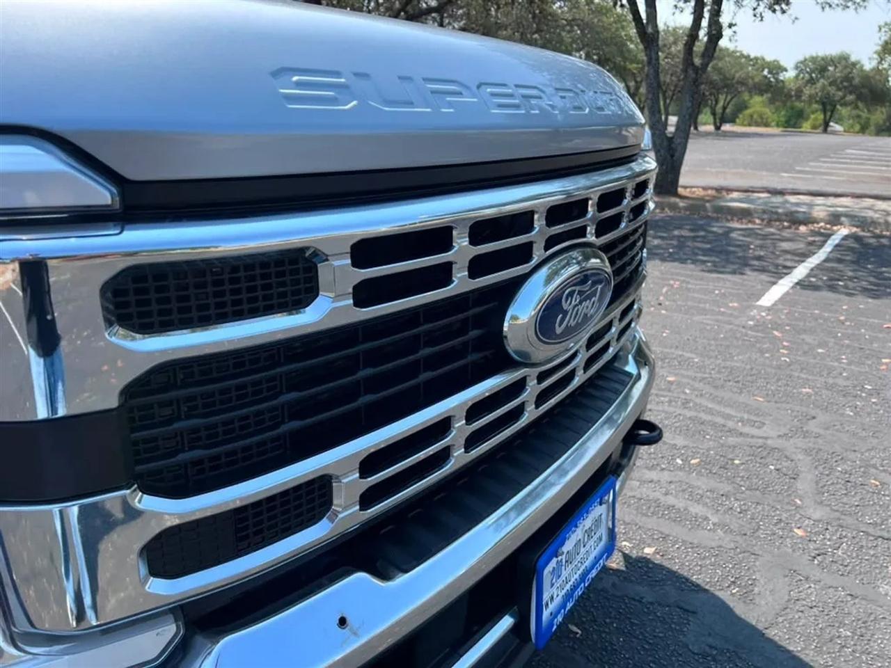 Ford F-250 SD  2023