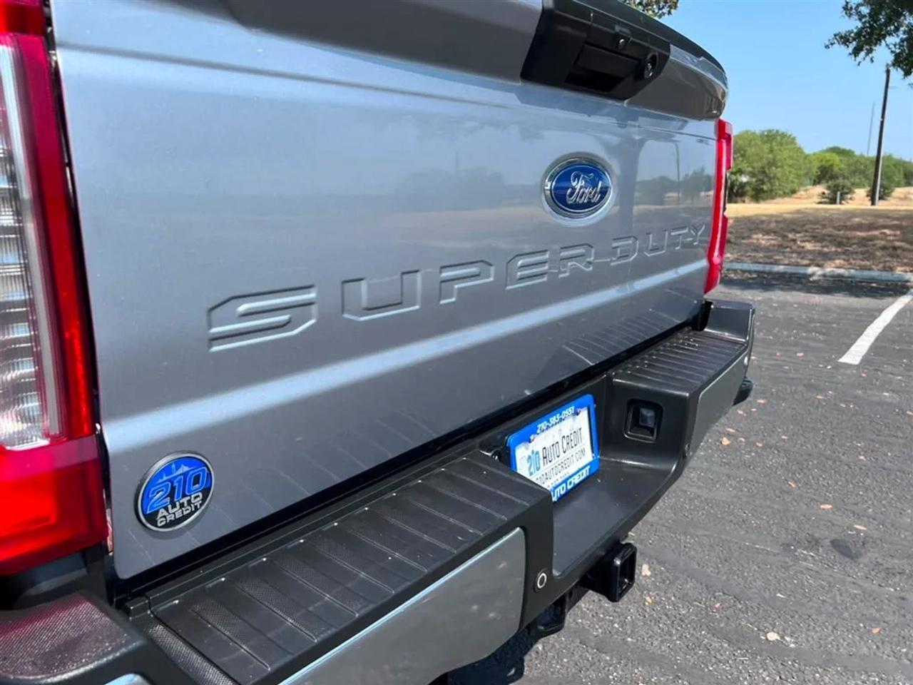 Ford F-250 SD  2023