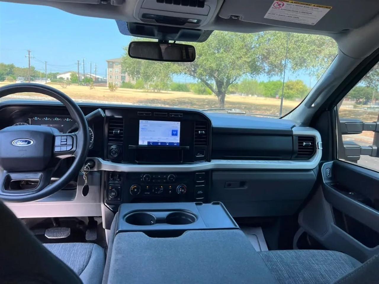Ford F-250 SD  2023