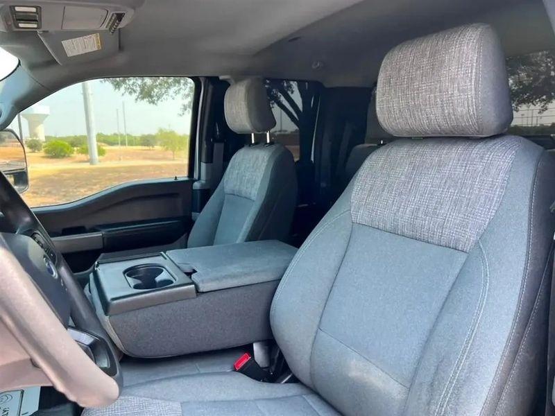Ford F-250 SD  2023