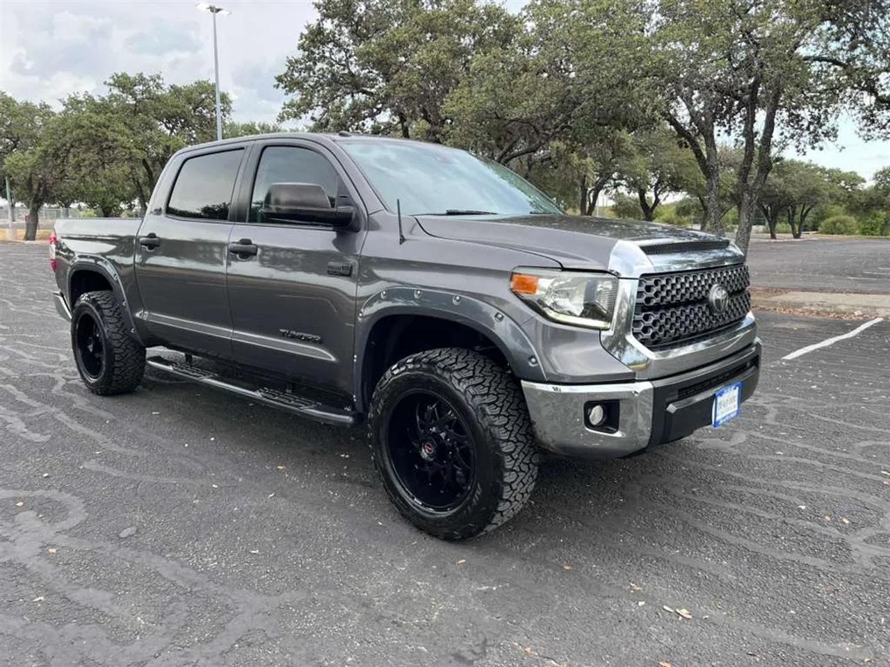 Toyota Tundra  2018