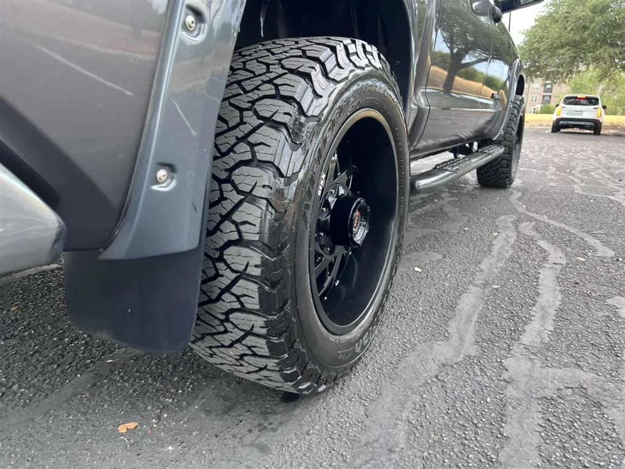 Toyota Tundra  2018