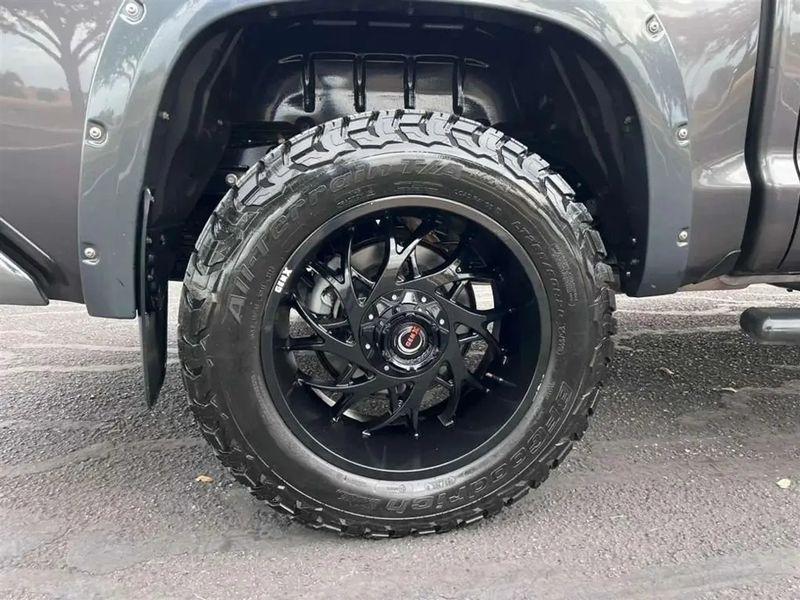 Toyota Tundra  2018